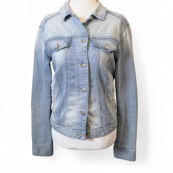 Express Jeans Women's Denim Graphic Jacket - Picture 2 of 8